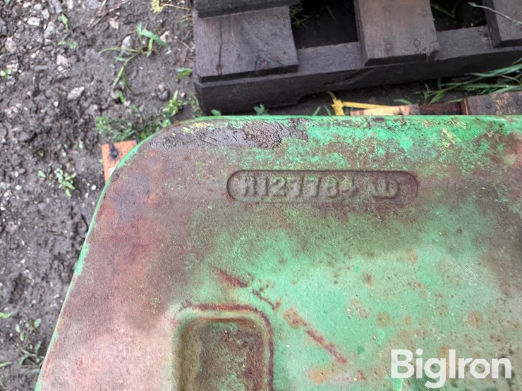 john-deere-front-suitcase-weights-image-11