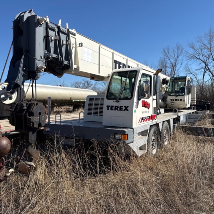 2003 TEREX 60 TON CRANE