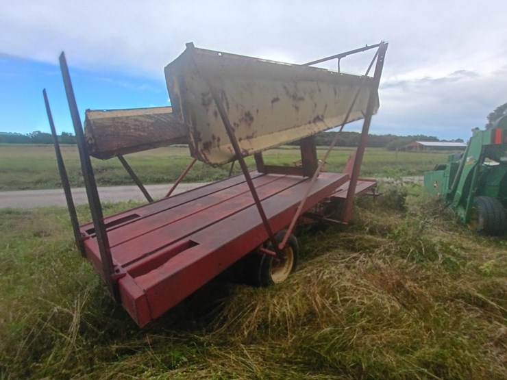 new-holland-1000-image-6