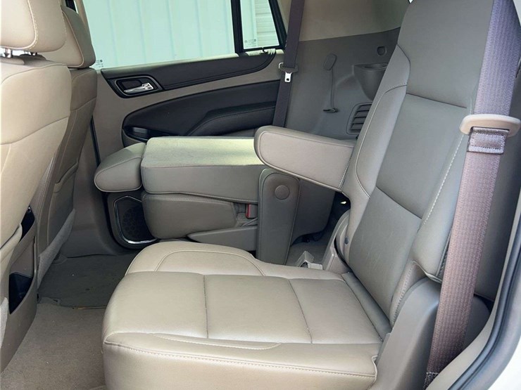 2019-chevrolet-tahoe-image-15