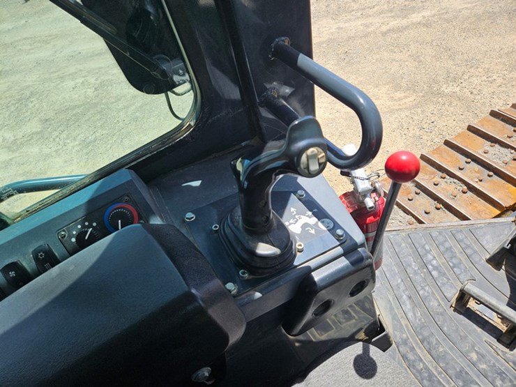deere-550k-image-41