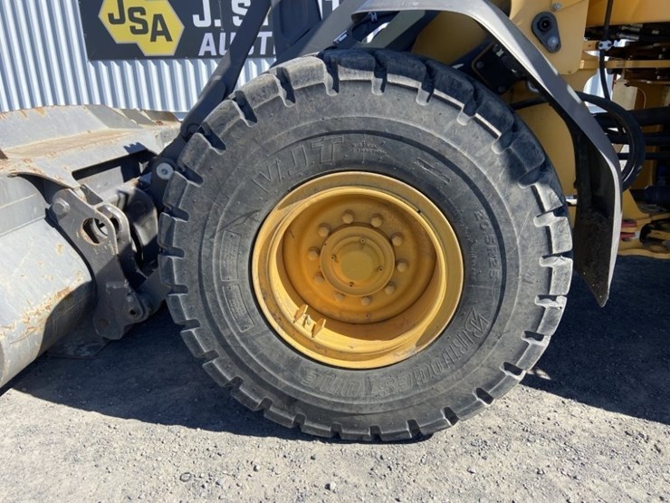 2019-volvo-l60h-image-24