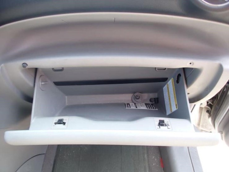 2007-kia-rondo-ex-sport-utility-vehicle-knafg52667-image-43