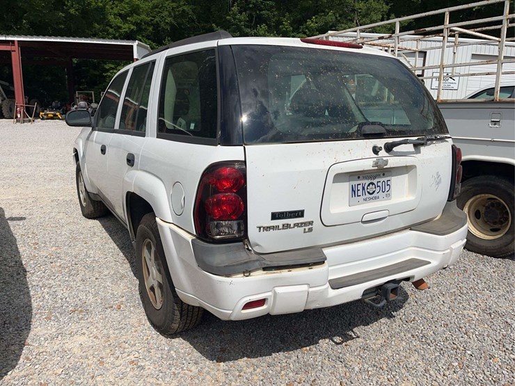 2006-chevrolet-trailblazer-image-3