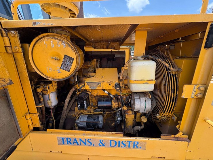 john-deere-444-image-33