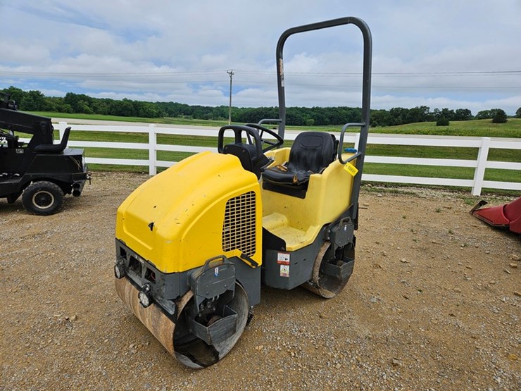 wacker-neuson-rd12a-image-1