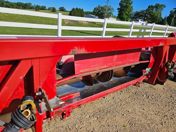 case-ih-2412-image-28