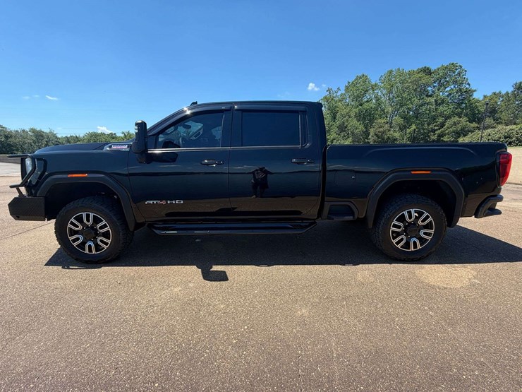 2020-gmc-sierra-2500-image-10
