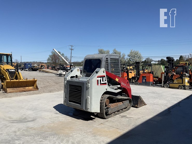 2018-takeuchi-tl8-image-4