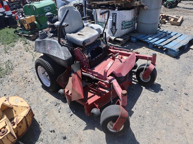 exmark-zero-turn-mower-image-2