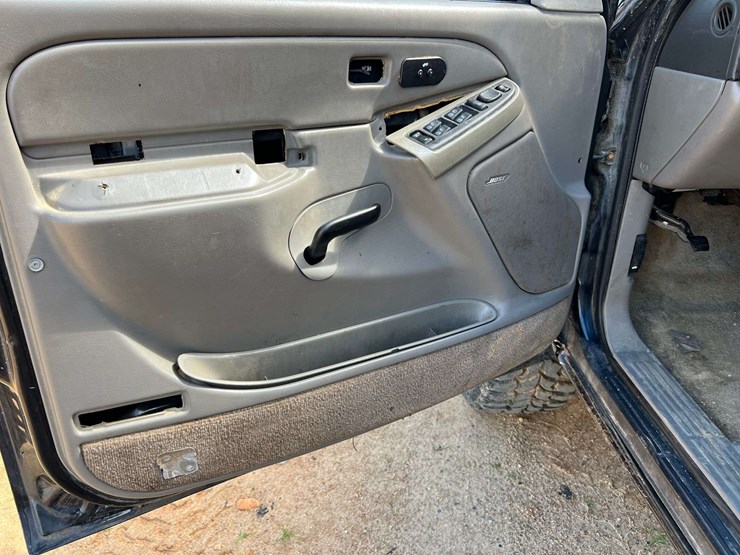 2005-gmc-yukon-slt-image-21