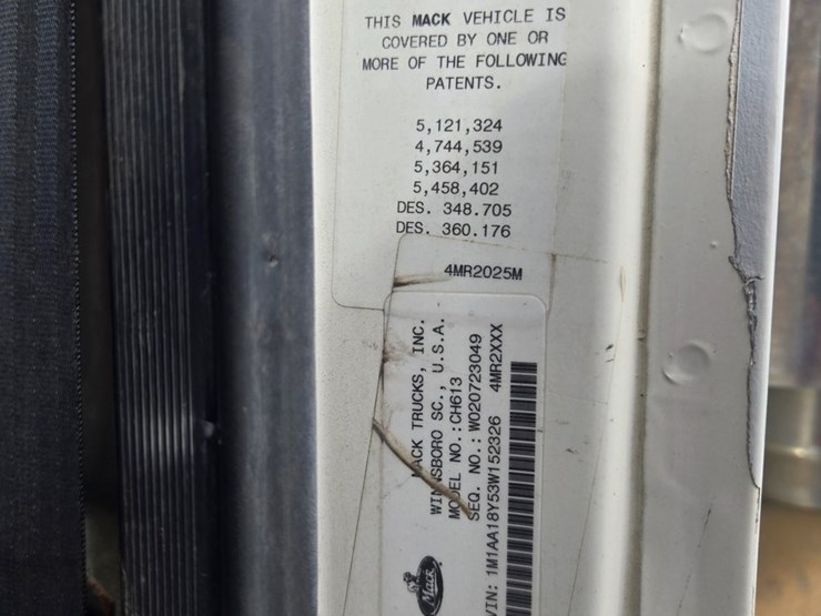 2003-mack-ch613-image-69