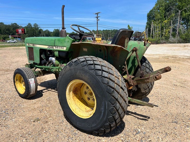 john-deere-750-image-2
