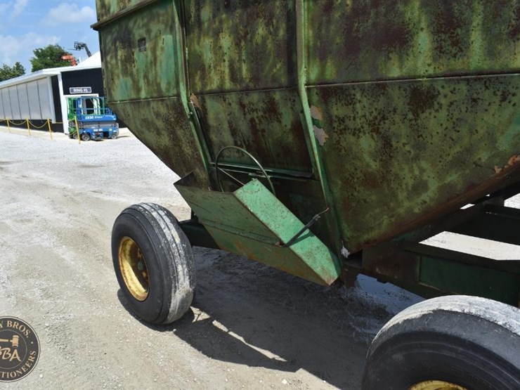 john-deere-250-image-10