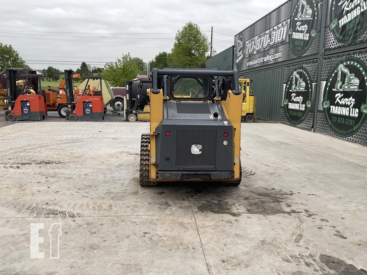 2018-deere-317g-image-3