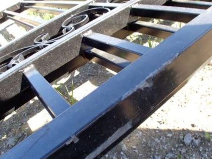 unused-20-ft-bi-parting-driveway-gates-image-15