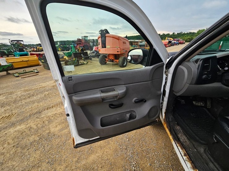 chevrolet-2500-image-25