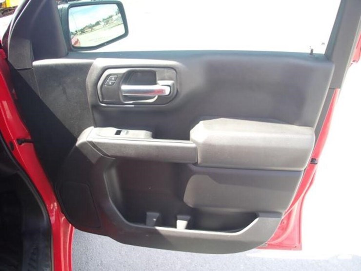 chevrolet-silverado-1500-image-41
