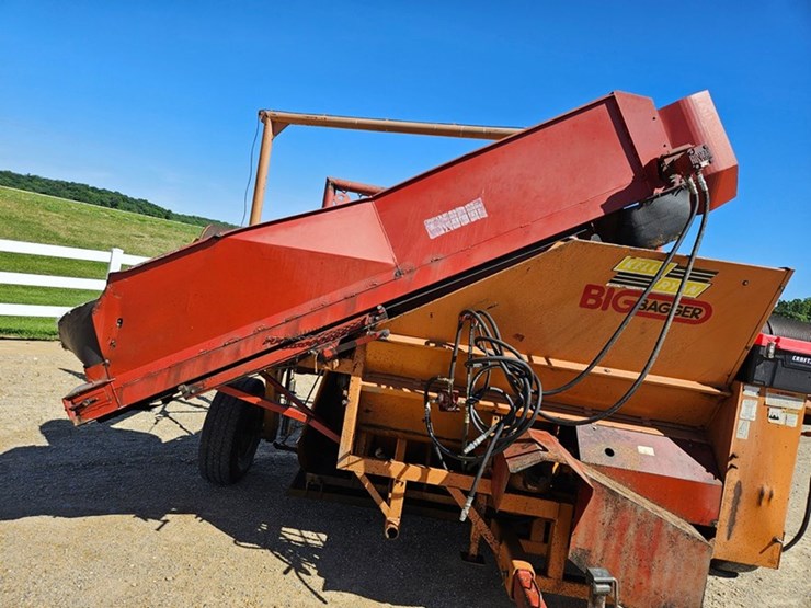 kelly-ryan-big-bagger-image-12