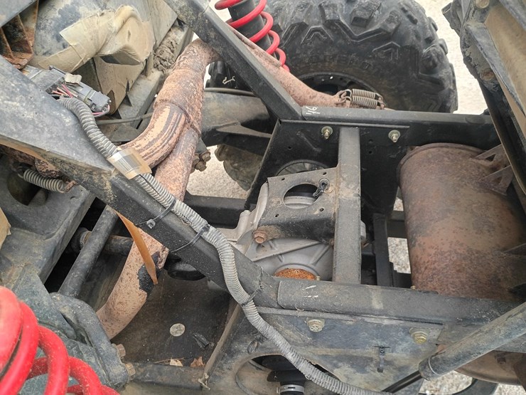 2014-can-am-commander-800-image-15
