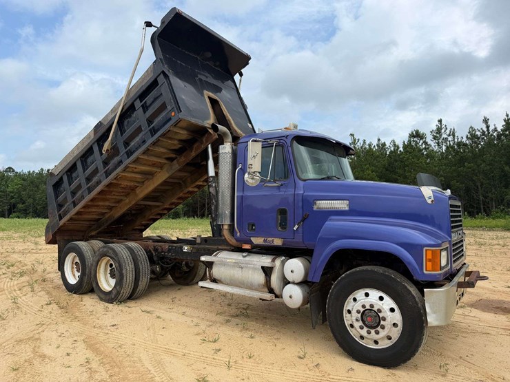 1998-mack-ch613-image-2