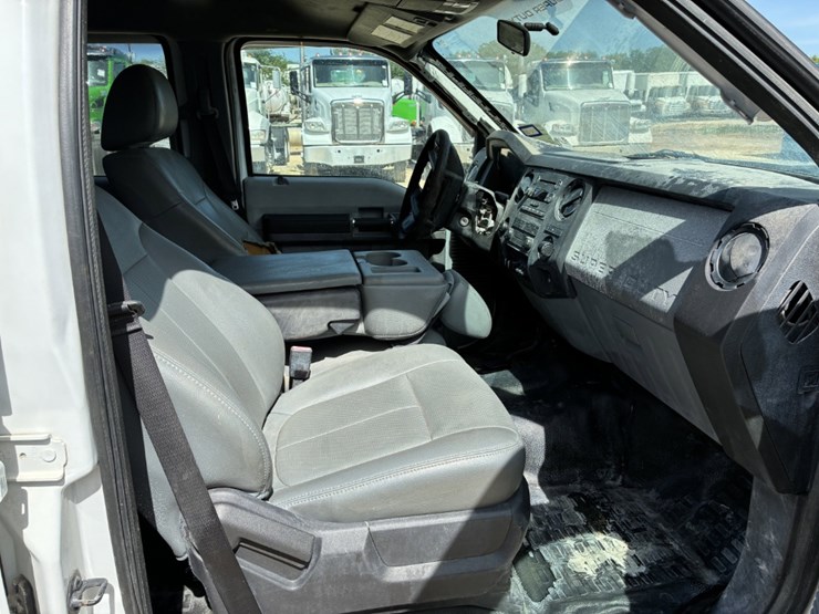 2011-ford-f250-image-8