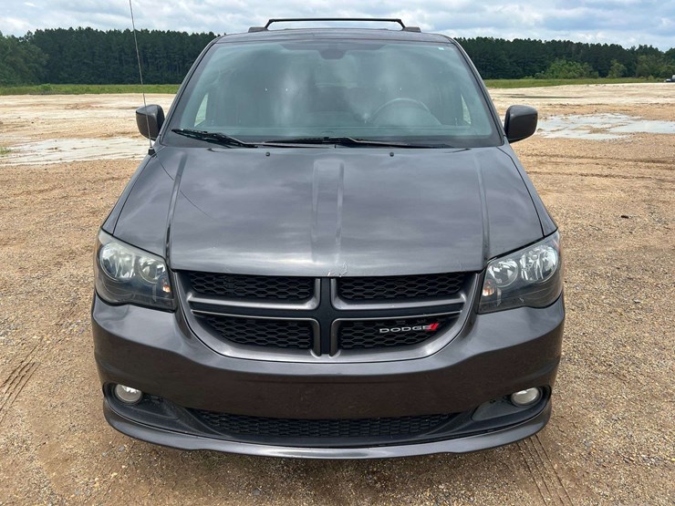 2018-dodge-grand-caravan-gt-image-5