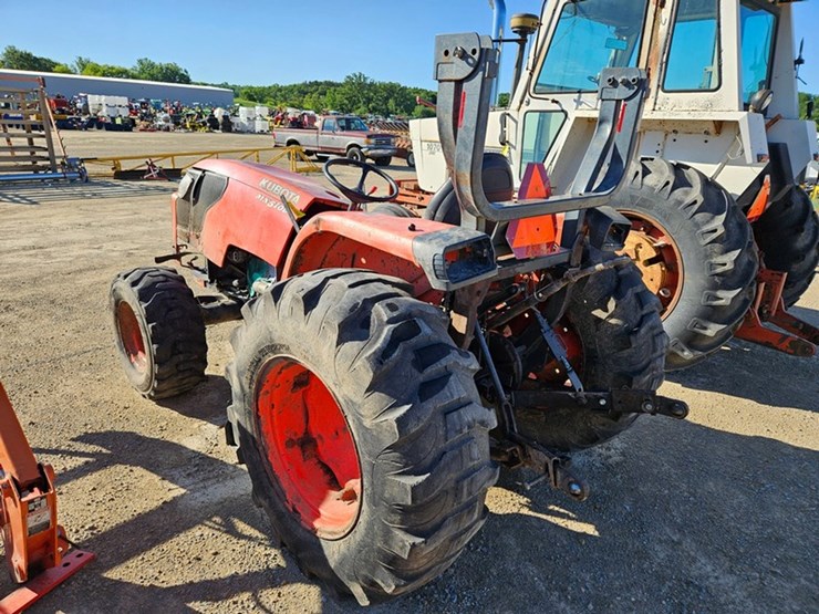 kubota-mx5100-image-3