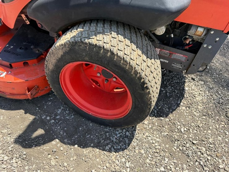 kubota-zd1211-image-14