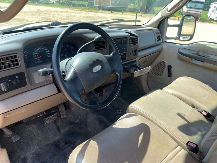 2003-ford-f350-image-11