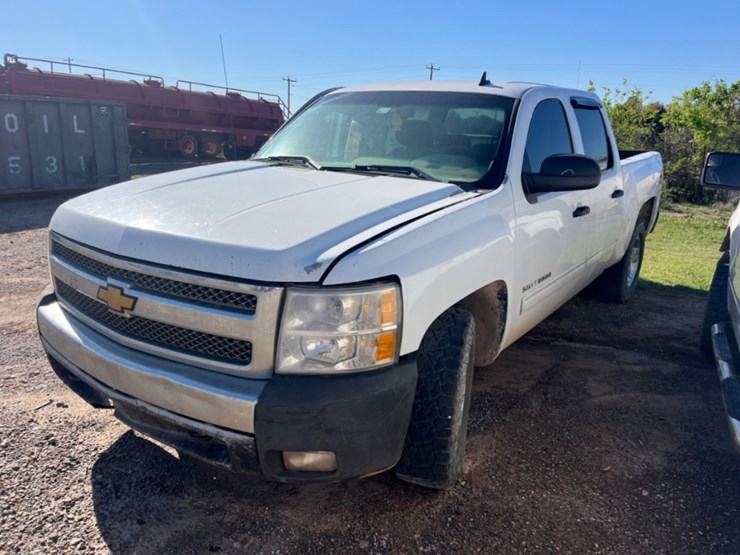 2012-chevrolet-silverado-1500-image-1