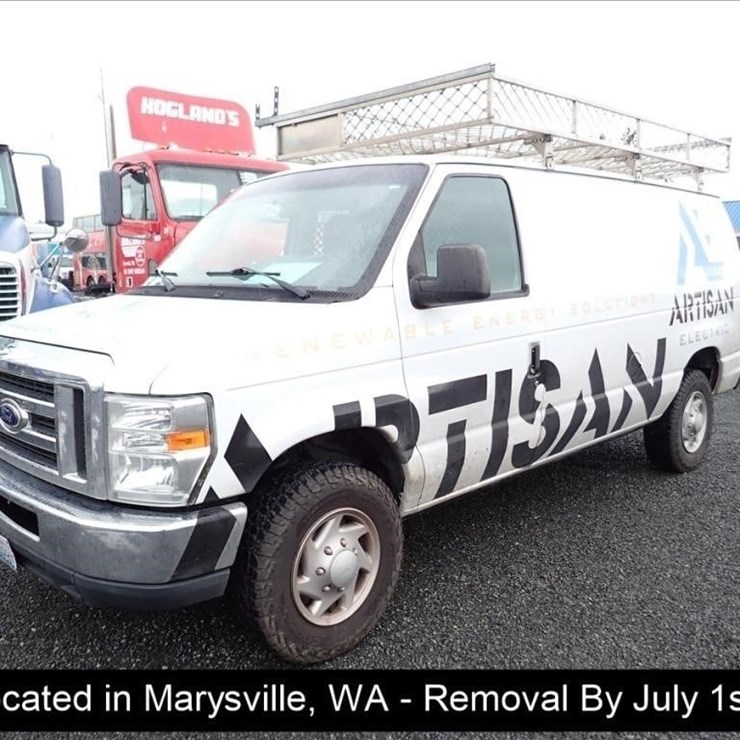 2014 FORD E250