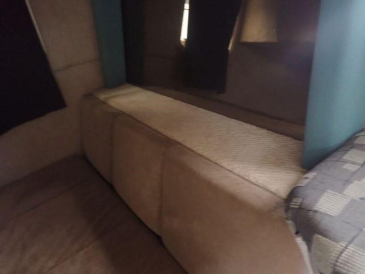 1989-bayliner-ciera-2650-26-ft-cabin-cruiser-bp1a6-image-77