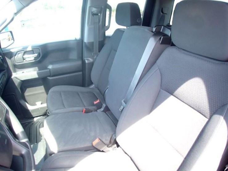 chevrolet-silverado-1500-image-23