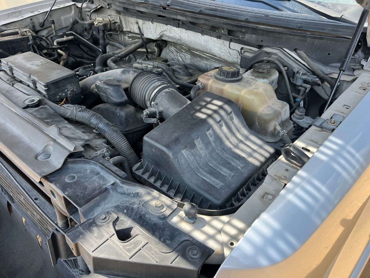 2011-ford-f150-lariat-image-43
