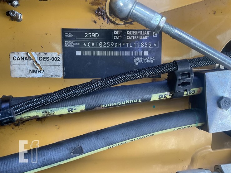 2017-caterpillar-259d-image-17