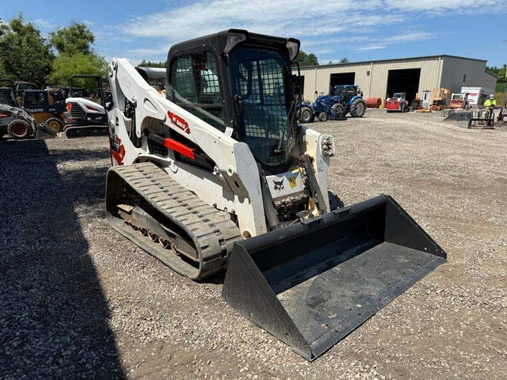 2024-bobcat-t770-image-6
