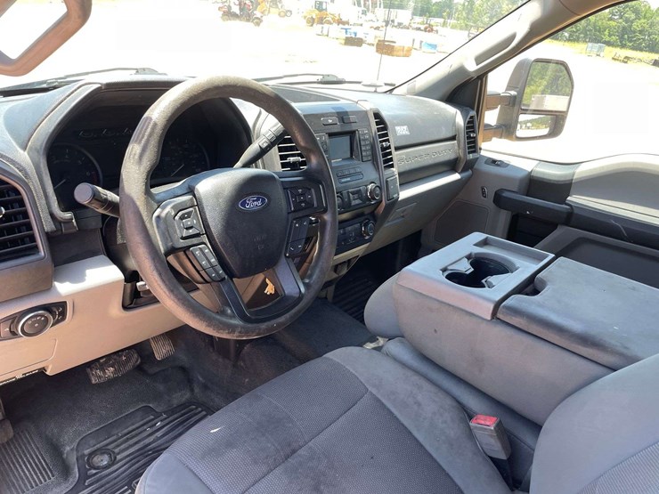 2019-ford-f250-image-11