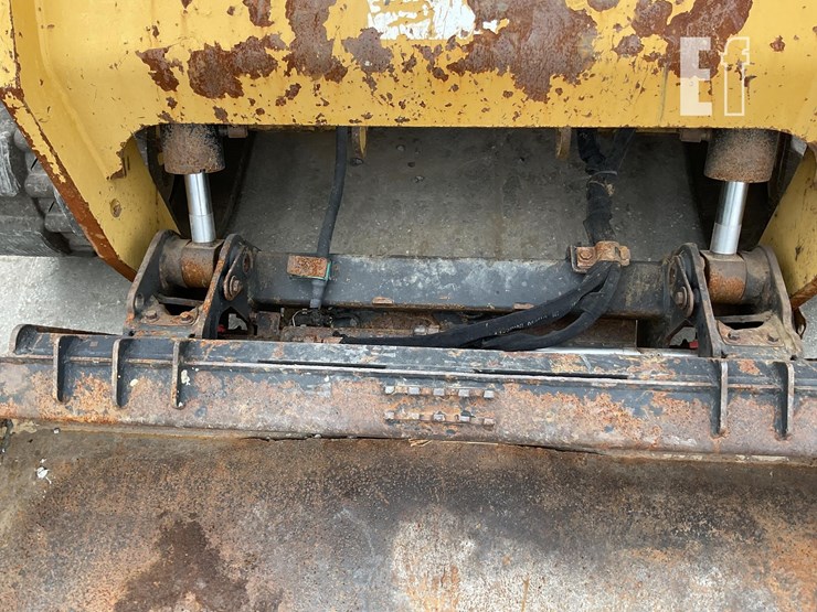 2019-caterpillar-289d-image-12