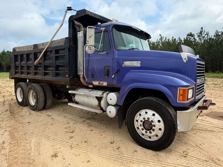 1998-mack-ch613-image-27