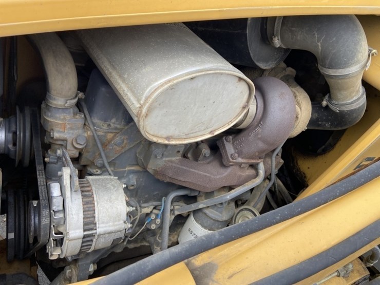new-holland-575e-image-29