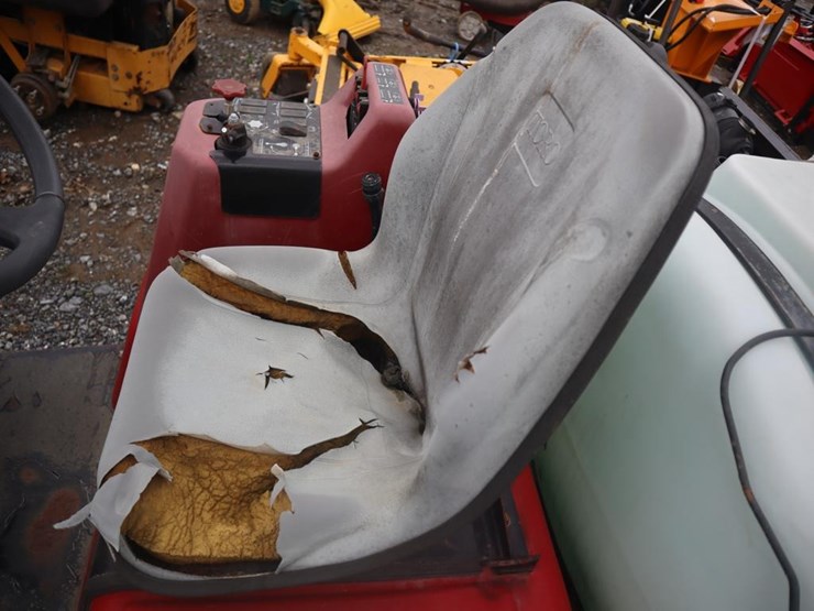 toro-41107-golf-sprayer-image-14