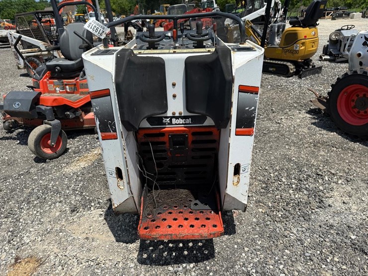 2021-bobcat-mt100-image-3
