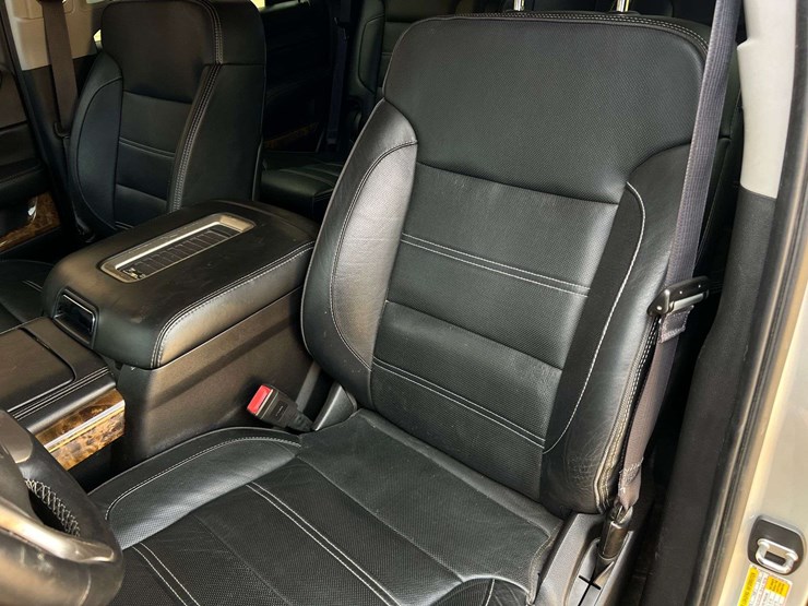 2016-gmc-yukon-denali-image-14