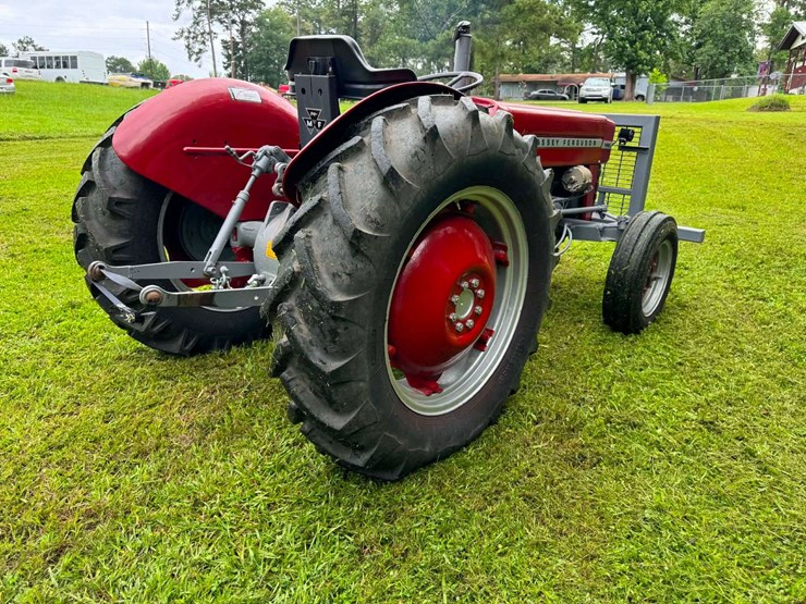 massey-ferguson-2135-image-7