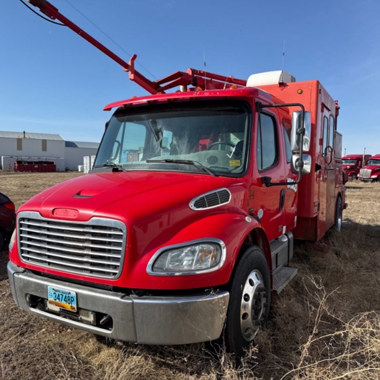 2009 FREIGHTLINER M2 Slick Line