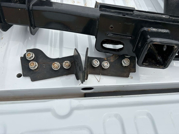 2021-ford-f250-image-11