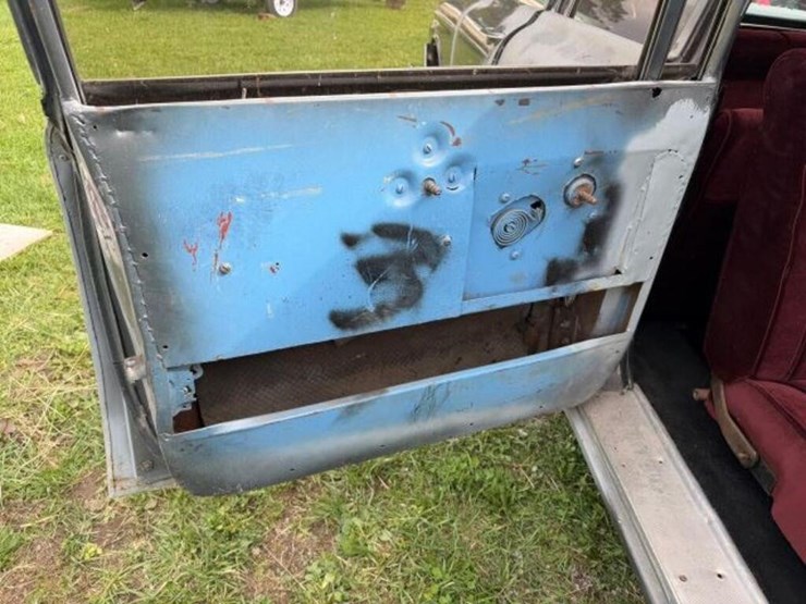 1961-mercury-limousine-1w62v542111-image-17