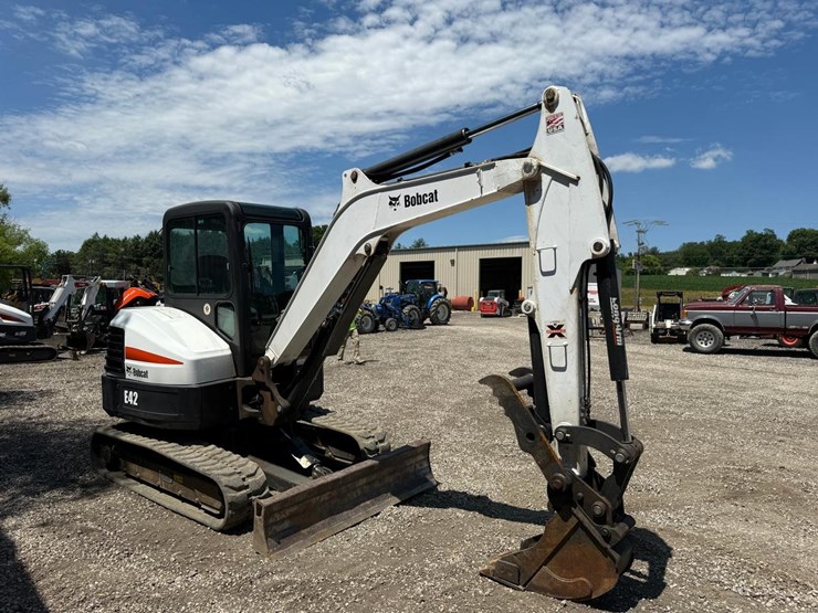 2017-bobcat-e42-image-6
