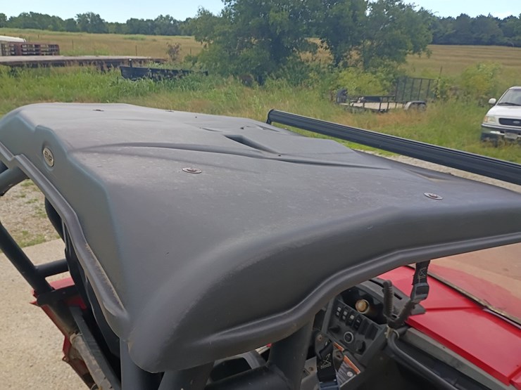 2014-can-am-commander-800-image-39